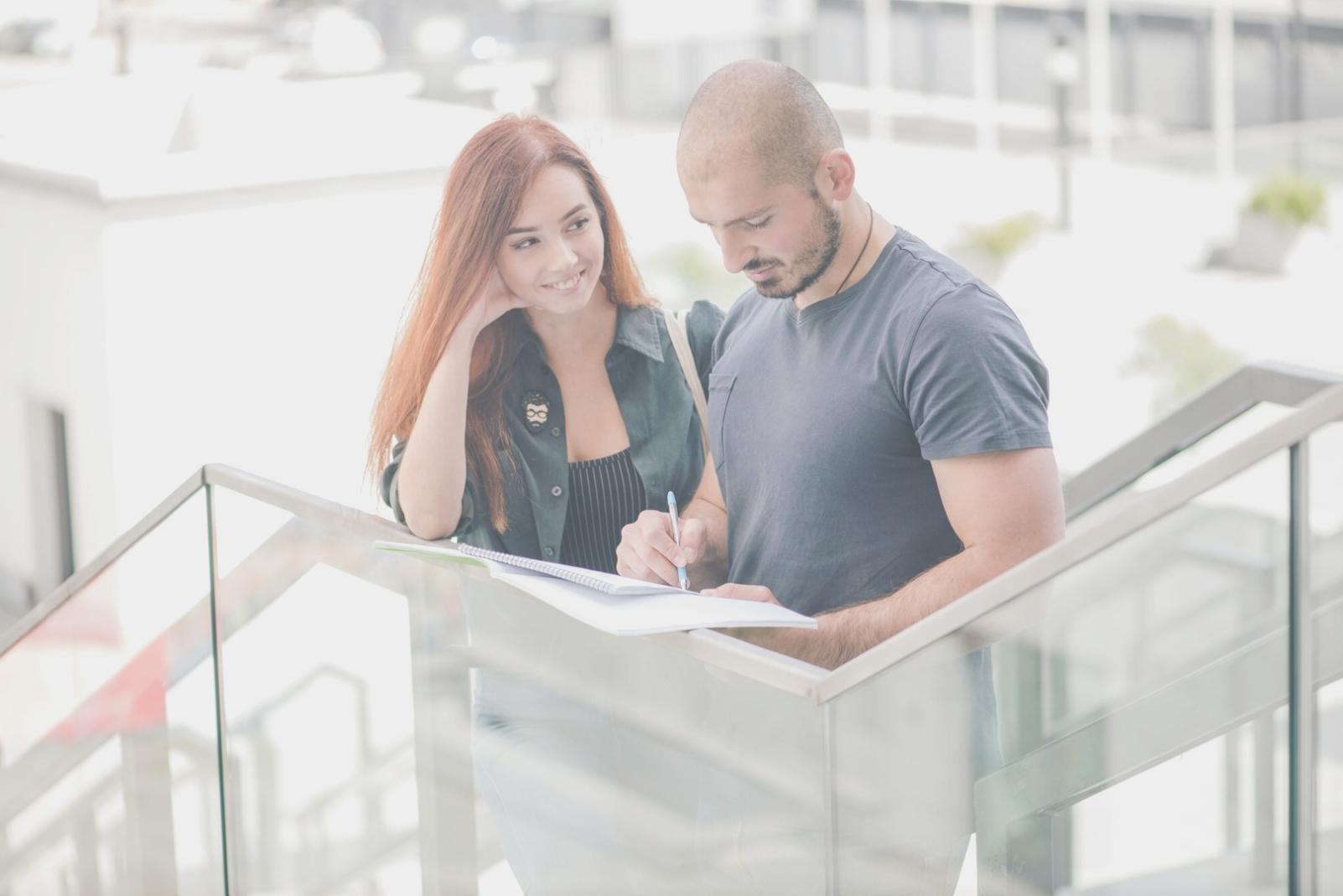 Illustrazione dei processi creativi nella scrittura tragica